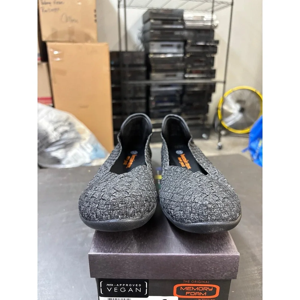 Bernie Mev Catwalk New Black Reflective Woven Vegan Flats Size 38 US 7.5-8
